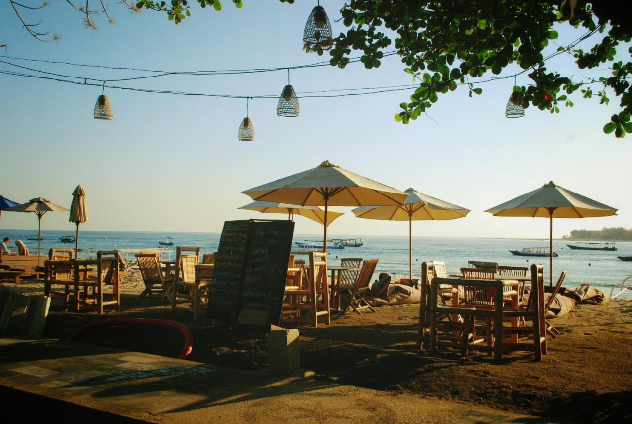 Gili Smile Bungalow Gili Trawangan Exterior photo